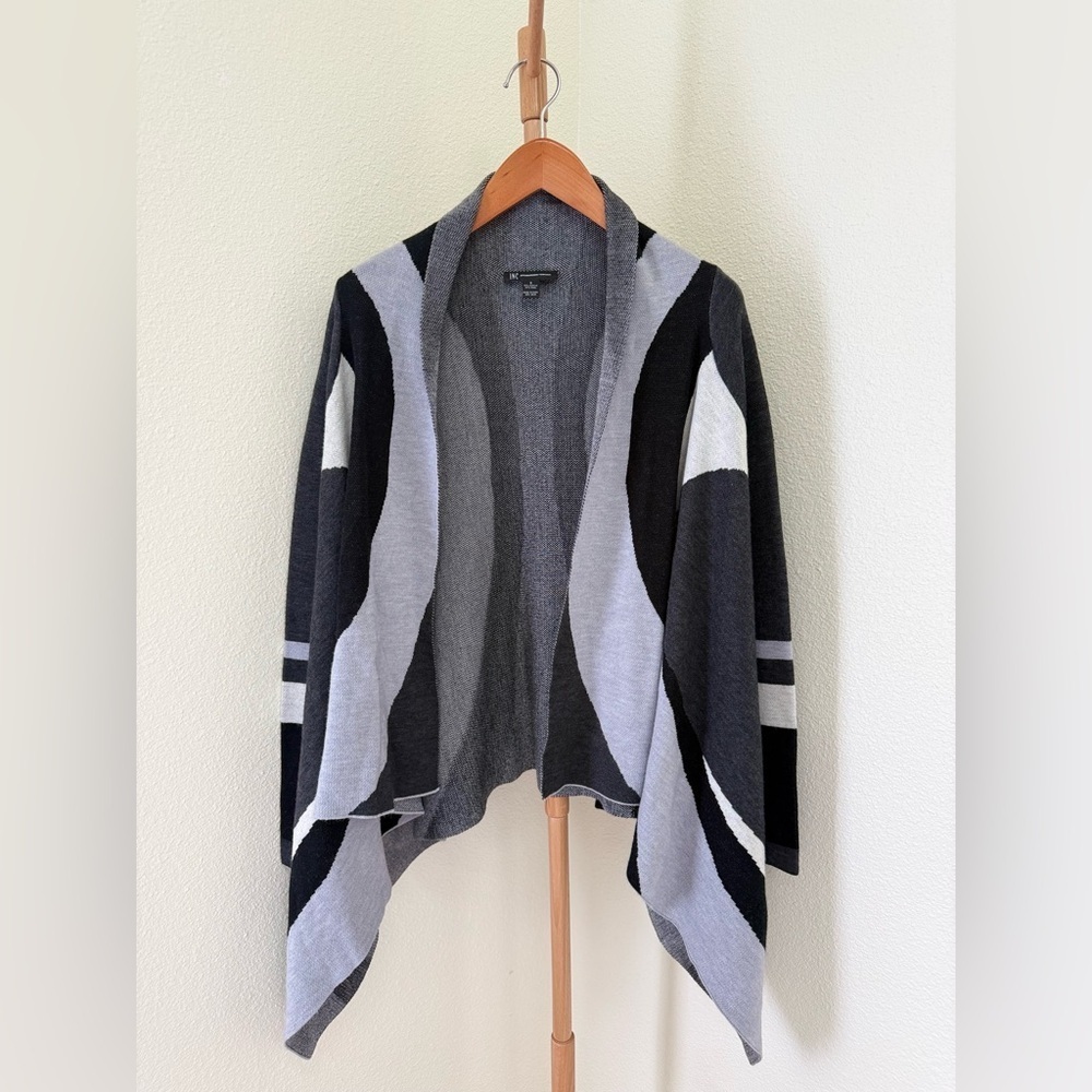 INC International Concepts Black and Gray Open Cardigan Poncho Women’s Size S